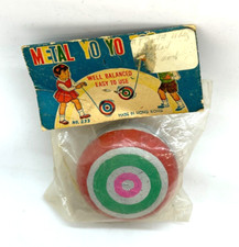 Vintage Tin Litho Yo-Yo Bulls Eye 1960's YoYo in Original Package No 233