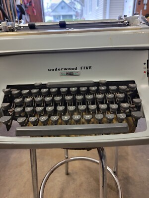 Vintage Underwood Touch-Master 5 Manual Typewriter | eBay