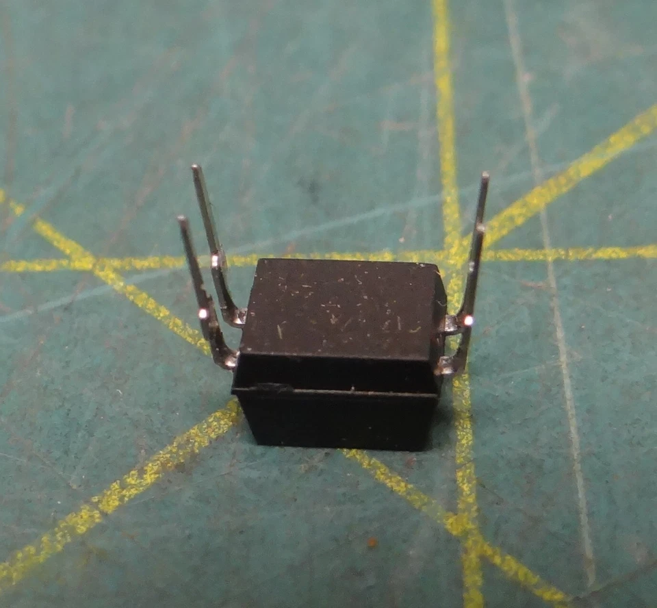 (Cantidad: 87) Optoacoplador de 4 pines Fairchild Industries Circuito integrado FOD817 G15-1 Foto 2 de 4