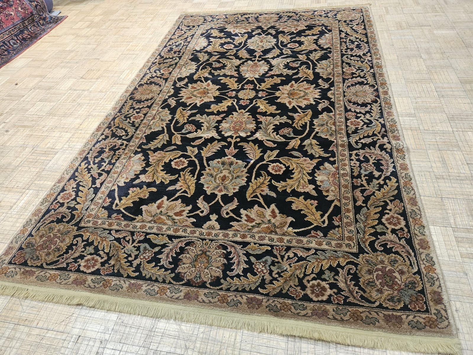 6x9 KARASTAN ANTIQUE LEGENDS AGRA BLACK 2200-201  100% WOOL RUG EXCELLENT