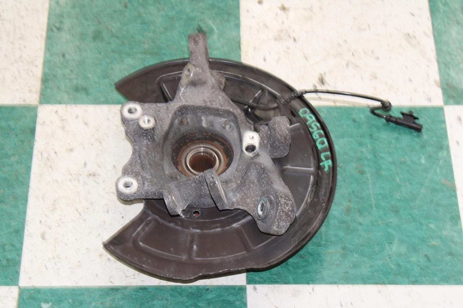 Maserati Ghibli 2014-2017 Rear Left Hub bearing assembly