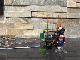 Lego Super Heroes Clash of the Heroes (76044) Near Complete w/ Instructions