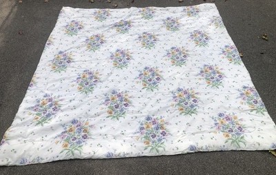 Vtg Comforter Floral White Bed Spread 84 X 84  Colorful Flowers Granny Cottage