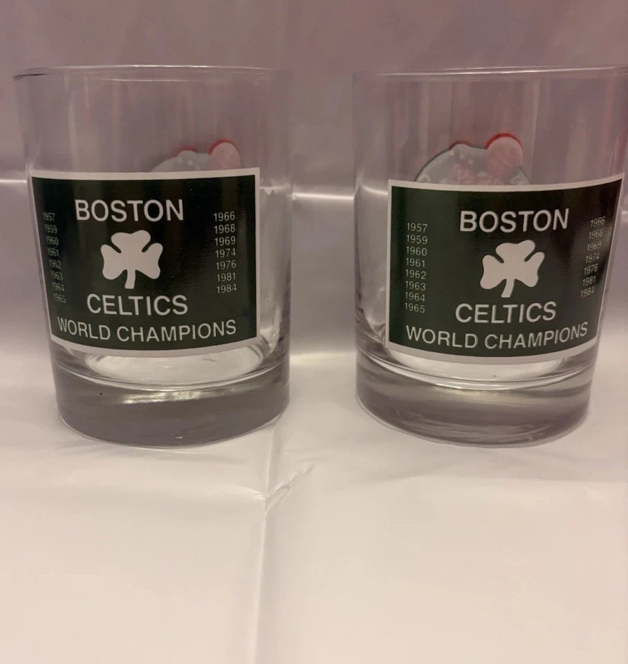 VINTAGE 1984 BOSTON CELTICS WORLD CHAMPION ROCKS GLASSES - 2-COLOR (2) - Image 2 of 2