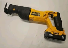 DeWALT DCS380 20V MAX Variable Speed Reciprocating Saw & 5.0 ah battery 