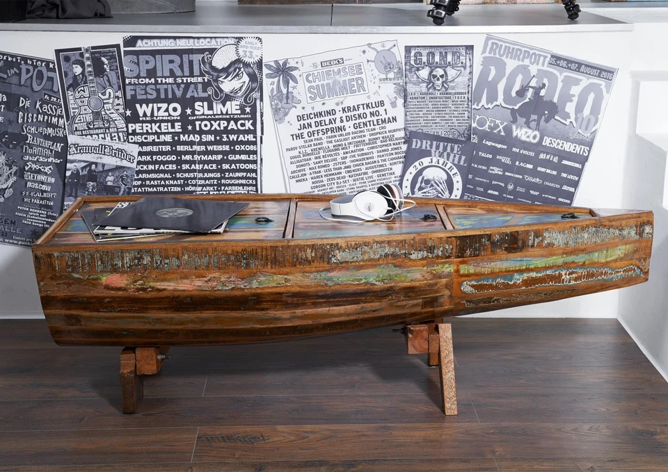 used look Vintage Altholz Boot Truhe Couchtisch Beistelltisch mehrfarbig massiv - Bild 3 von 4