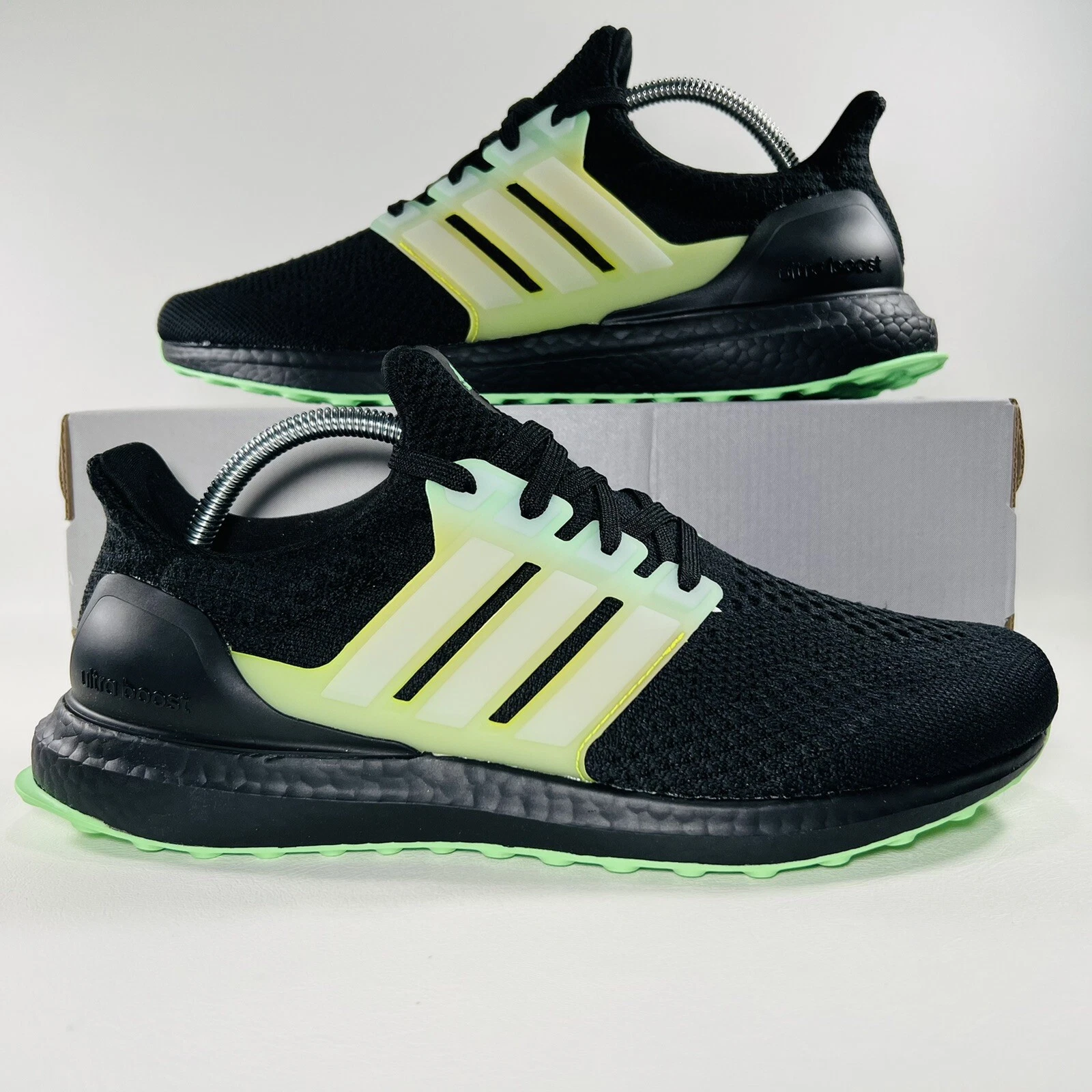 Adidas UltraBoost 5.0 DNA Running Shoes Men Athletic Sneakers Black Green New
Opens in a new window