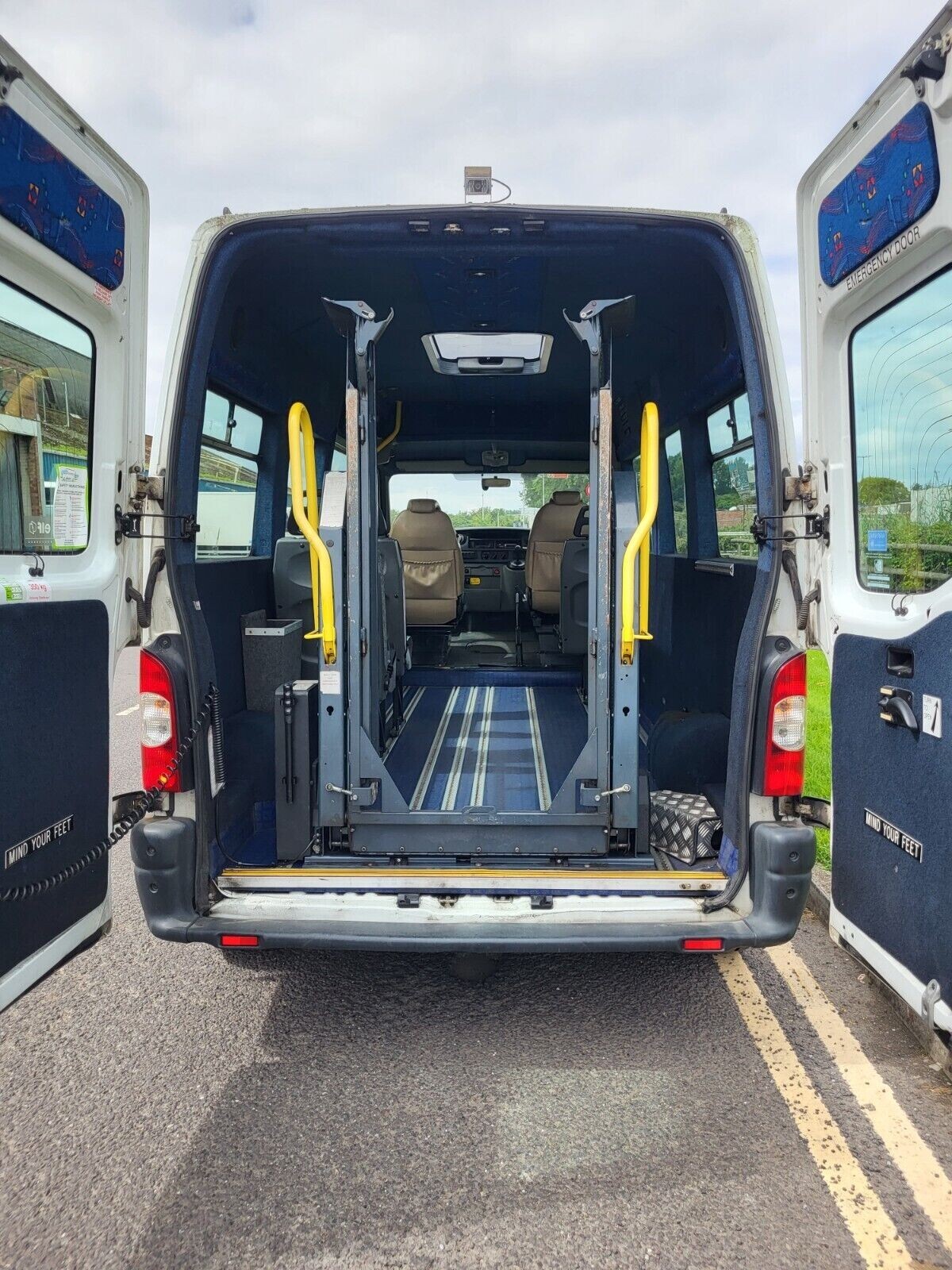 Wow Renualt Master Ex Minibus Camper Bus Motorhome Sleep 4 Mot 30th