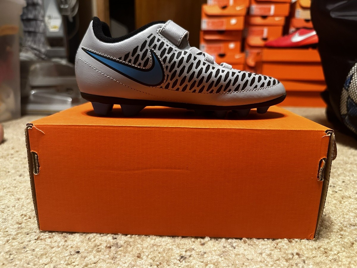 Magista Ola Nike Magista Wolf Grey Giày Nike Nike Magista Flyknit