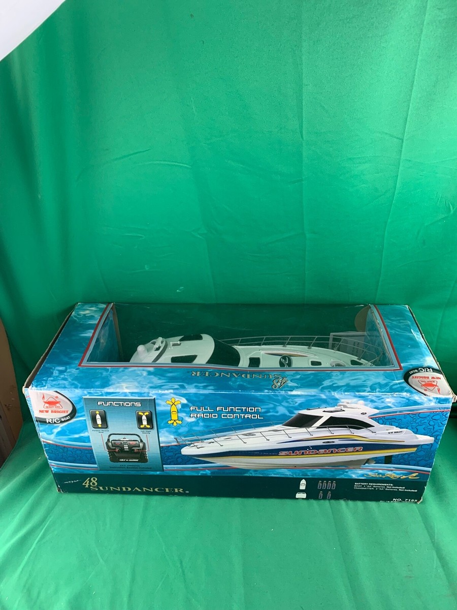 Toy~Radio Control Sea Ray 48 Sundancer R/C Speed Boat NO 7185-In