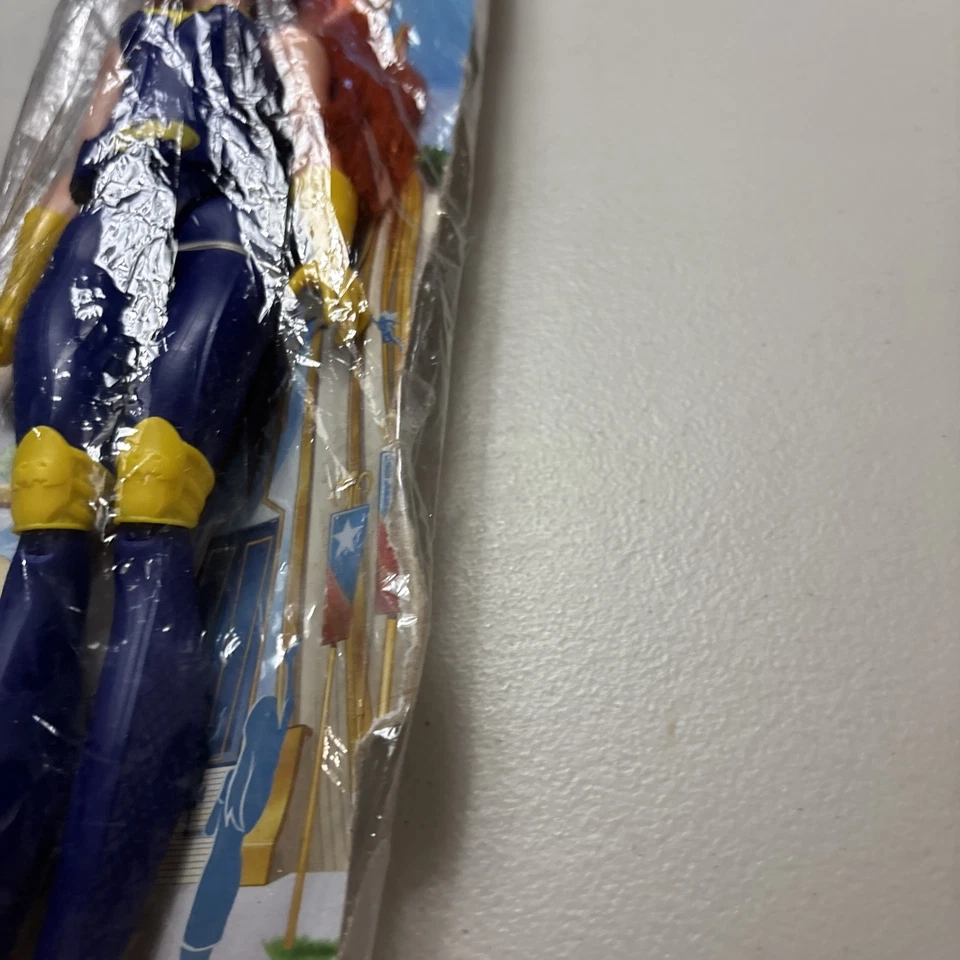 Mattel DC Super Hero Girls Batgirl 12" Action Doll 2015 DC Comics - Image 3 of 4