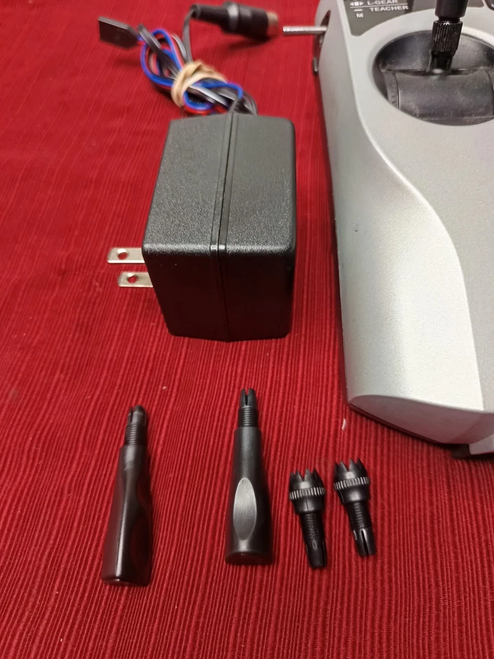 Multiplex Royal Evo 7 HFMS-72 Digital RC System Transmitter W/ Charger UNTESTED - Image 2 of 4