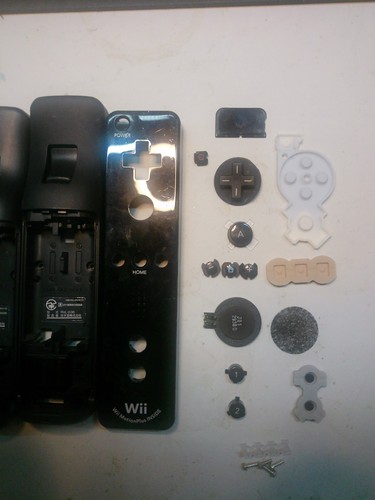 Schwarzer Nintendo Wii Controller Ersatzteile - Wii Remote Plus und Wii Remote - Bild 2 von 18