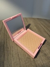 Kylie Cosmetics Pressed Illuminating Powder Highlighter 050 Cheers Darling 