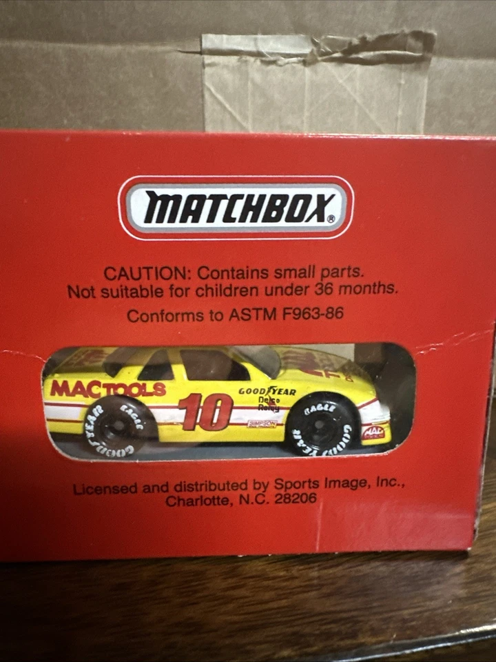 Matchbox Diecast 1/64 - Super Stars Edición Limitada - #10 Mac Tools Ernie Irvan Foto 2 de 3