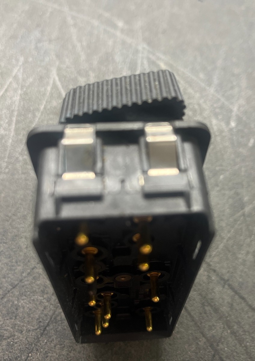 BMW OEM 61311374492 E34 E32 E24 Left Front Power Seat Switch 