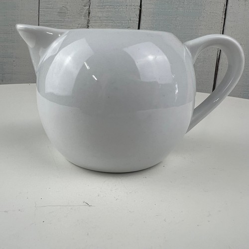 Creamer B.I.A. Cordon Bleu Classic White Smooth Made in Brazil - Picture 2 of 12
