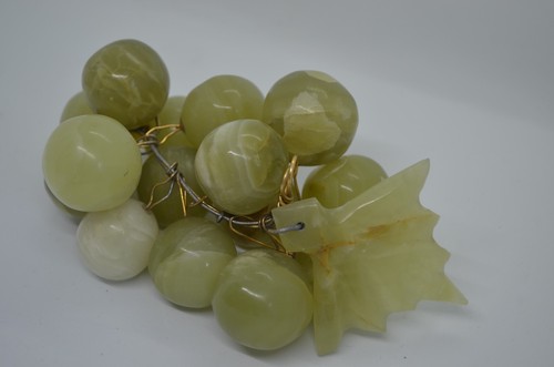 Onyx Green Grapes Stone Made in Italy 1950 Mid Century Modern Decor - Picture 9 of 9