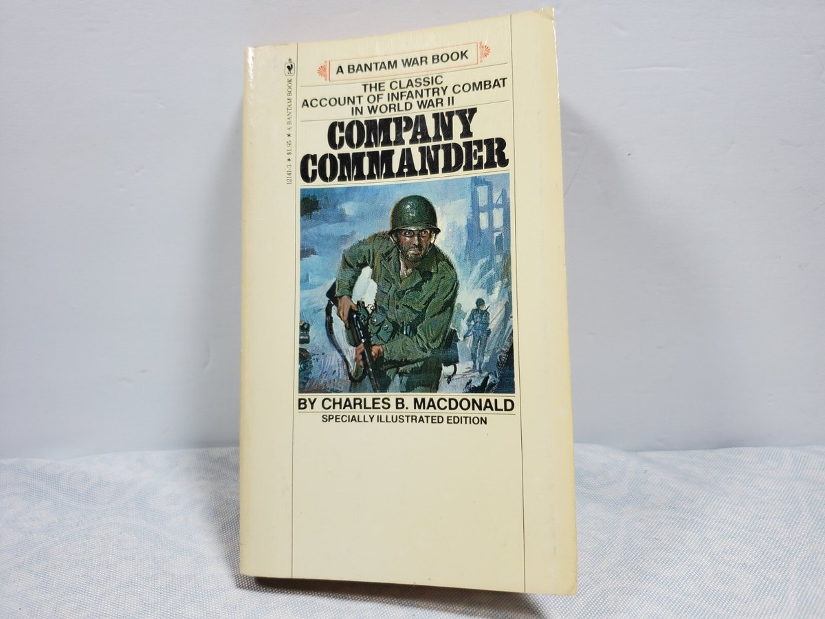 Company Commander by Charles B. MacDonald 1978 PB w/ Fold Out