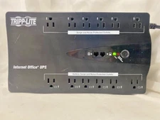 Tripp Lite UPS: 750VA INTERNET750U 120V - 60Hz 10A 450w Black