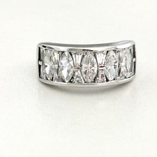 925 Sterling Silver Designer Clear CZ Cubic Zirconia Sparkly Band Ring Size 8