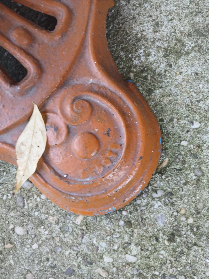 Table Bistrot Ancienne - Photo 3/4