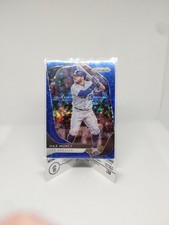 2020 Prizm MLB Blue Donut Circles #/199 Max Muncy Los Angeles Dodgers 