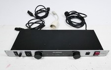 PHONIC PPC9000E Condizionatore di potenza 19" 1U e luce - 185-256V / 10A