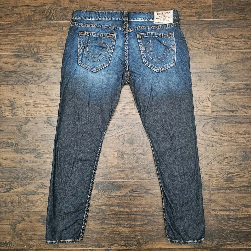 True Religion Men's 42x32 Skinny Big T Thick Stitching Denim Jeans Medium Wash - Image 4 of 4