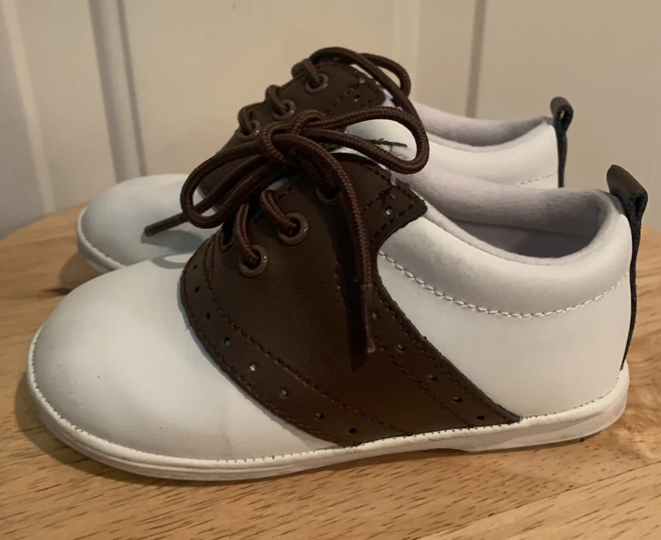 Angel Zapatos de Bebé Marrón y Blanco Sillín Oxford Zapatos Talla 7 Foto 3 de 4