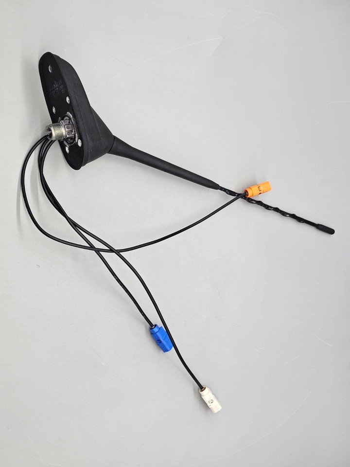 CITROEN C3 FLAIR PURETECH SX, SY 2017 - Roof Aerial Antenna Mast 9819669580