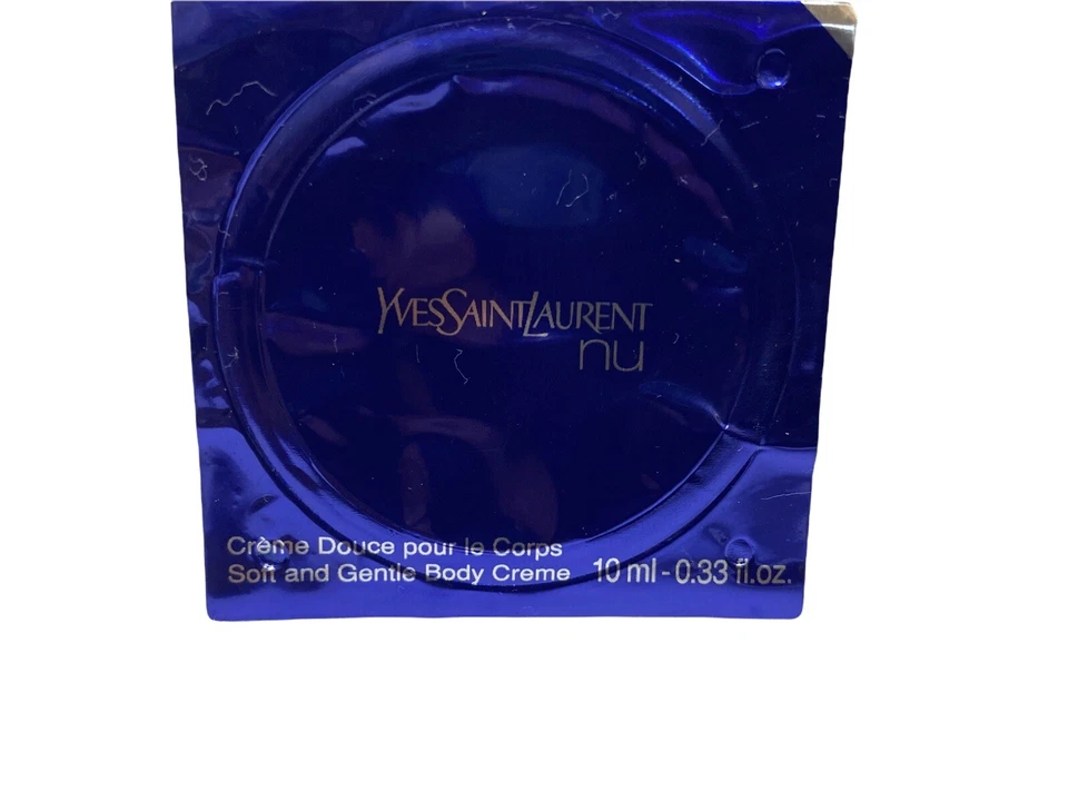 NU by YSL Yves Saint Laurent Crema Corporal Suave y Suave Mini Set de 5 Francia Foto 2 de 4