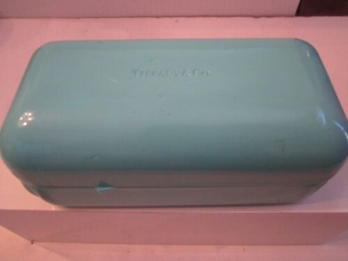 TIFFANY & CO SUNGLASS CASE WITH 2 TIFFANY & CO CLEANING CLOTHS - Picture 1 of 5