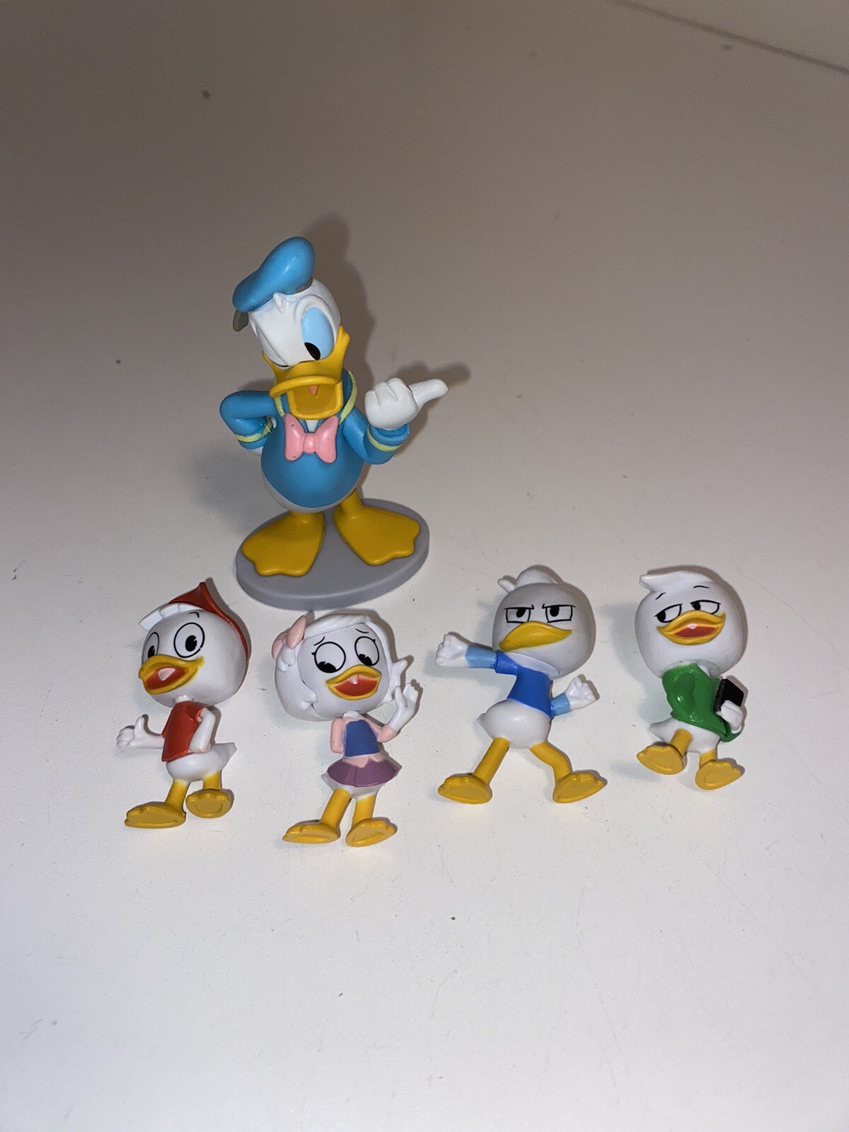 Disney Donald Duck & Niece/Nephew’s Lot Of 5 Assorted Figures