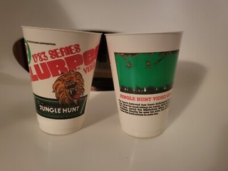 ONE Vintage 7-11 JUNGLE HUNT 1983 Video arcade Game Series SLURPEE CUP