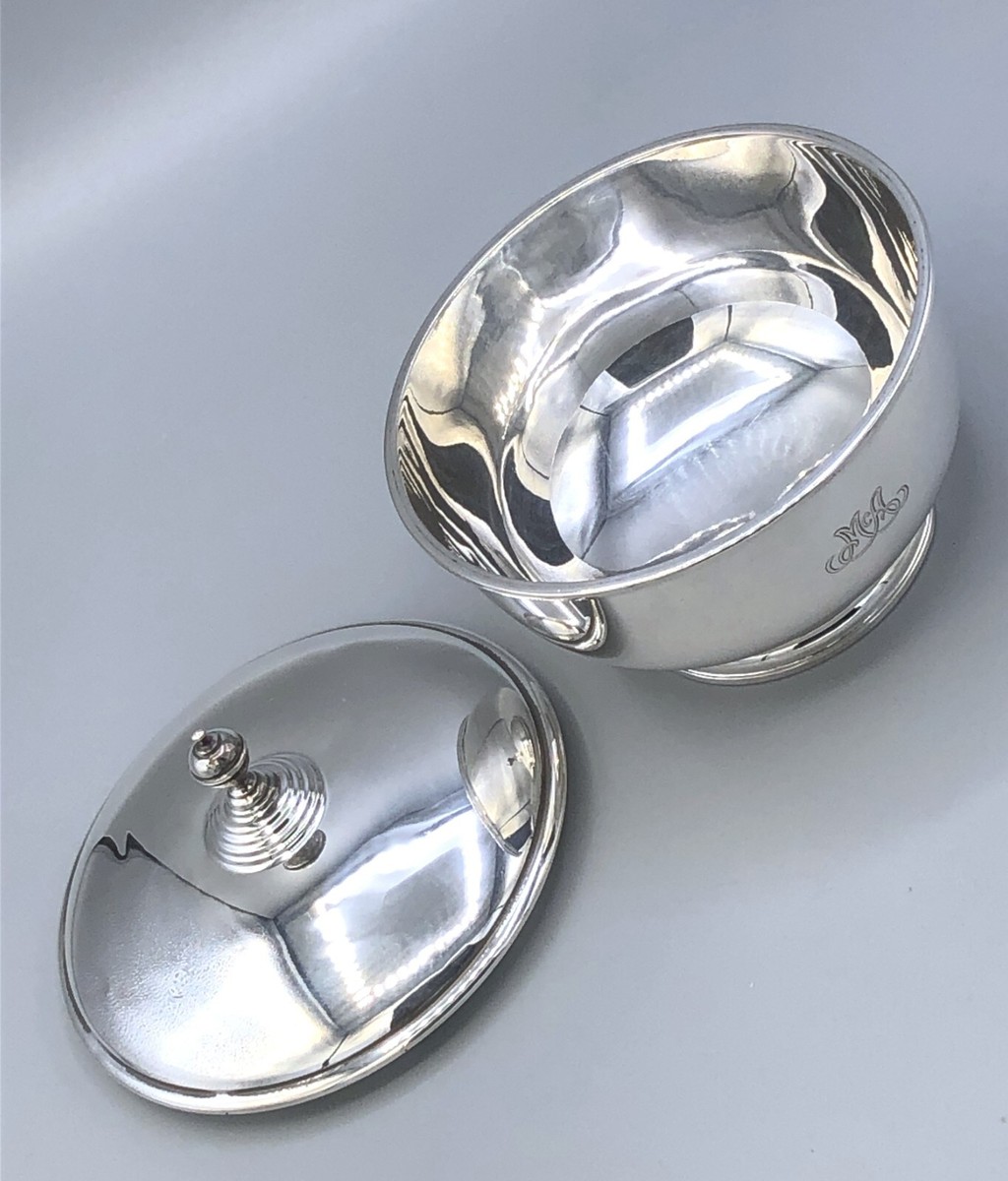 Tiffany & Company Sterling Silver Lidded Bowl 4 3/8 Tiffany & Company Sterling Silver Lidded Bowl 4 3/8