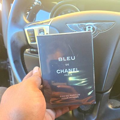 CHANEL Bleu de Chanel Eau de Parfum Spray 3.4 fl oz Regular Size