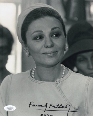 Farah Pahlavi signed Queen autographed 8x10 photo JSA COA   #4