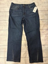 Women  s 14 Time And Tru Dark Wash Straight Jeans NWT
