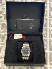 Pre Owned Tudor Royal 28500 38mm Automatic Black Dial Mens with Box