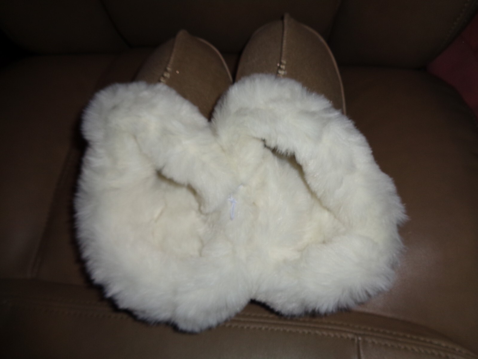 PANTOFOLA D’ORO LC Lauren Conrad pantofole da casa in pelliccia sintetica oro lucido taglia XXL 10 11