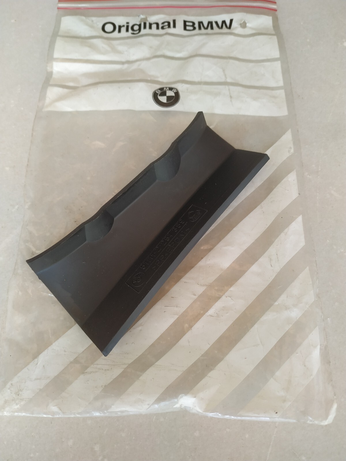BMW E36 bumper front sealing M TECHNIC !NEW! GENUINE 51112251389  