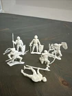 6 Medieval Knights Lot vtg plastic toy figure 1960's britain marx White Lot 2