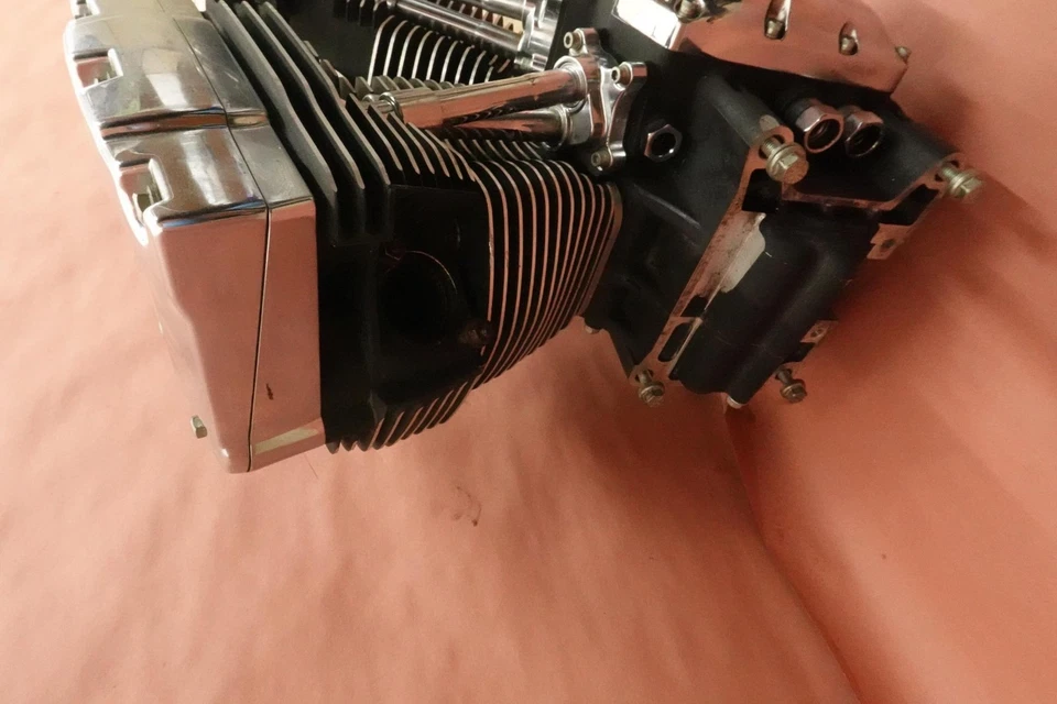 2000-2006 HARLEY-DAVIDSON SOFTAIL Standard FXST COMPLETE ENGINE MOTOR - Image 3 of 4