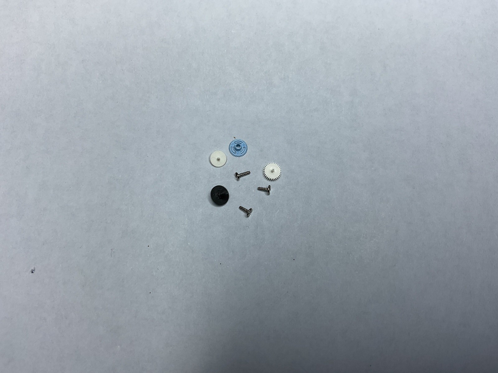 untested gears 1301 vintage ana-digi screws wheels movement japan casio parts - vintagewatches.pk