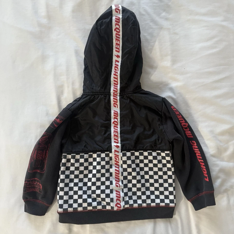 Lightning McQueen Sudadera con Capucha Cars 3 Disney Store Niños Chaqueta con Capucha Disney Talla 3 Foto 3 de 4