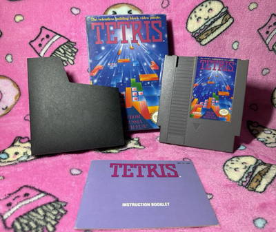 Nintendo Tetris (Nintendo NES, 1989) CIB w/ Manual & Dust Sleeve NTSC-U/C