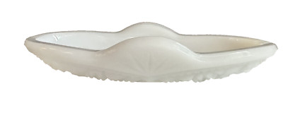 Vintage Milk Glass Pressed Cut Oval Dish 8'' Corn Server Style Unmarked