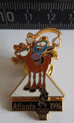 Olympische Spiele ATLANTA 1996 - Maskottchen IZZY als Rodeoreiter - Orig. Pin