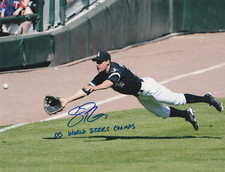 SCOTT PODSEDNIK  CHICAGO WHITE SOX  2005 WS CHAMPS  ACTION SIGNED 8x10